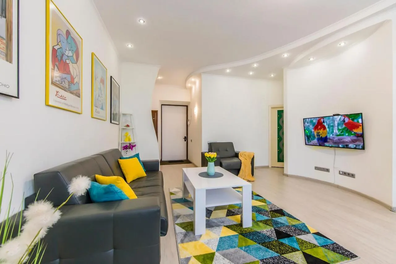 2-Х Кімнатна Квартира Поруч Із Бессарабським Ринком Kiew Apartment